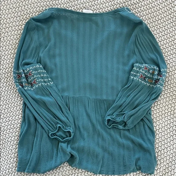 Knox Rose Teal Embroidered Blouse - Picture 4 of 4